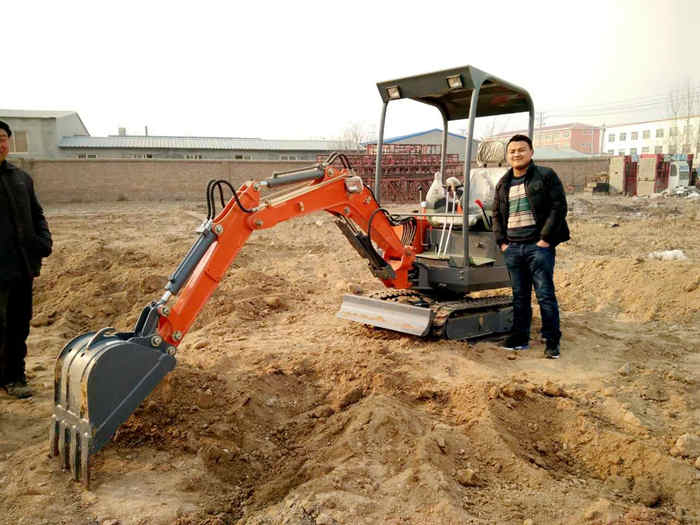 小型挖掘機冬季保養 小型挖掘機冬季保養