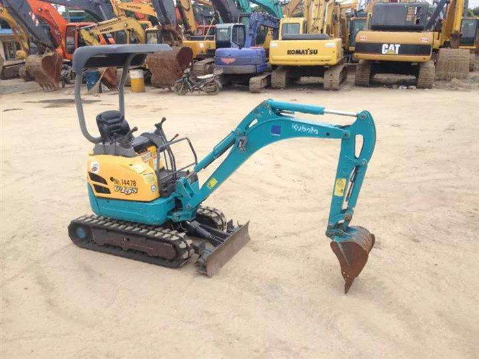 小挖機的保養(yǎng) 小挖機的保養(yǎng)